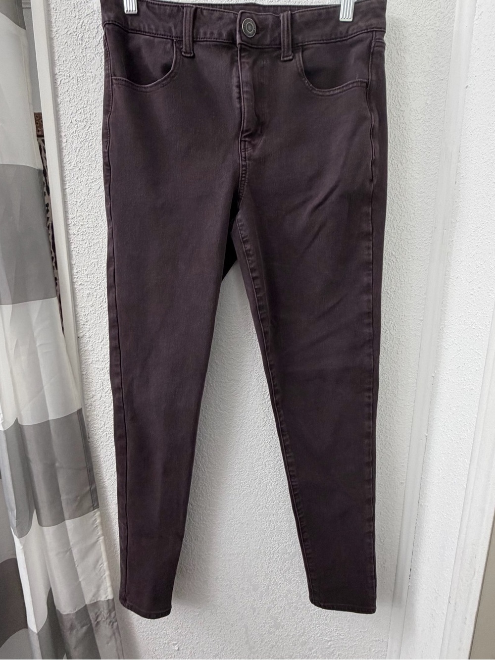 American Eagle Hi-Rise Jegging - 360º Ne(x)t Level Stretch - Plum - 8 Reg